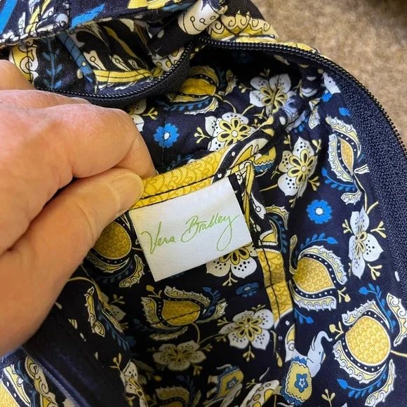 Vera Bradley crossbody, checkbook, wallet, tech holder - Picture 3 of 11